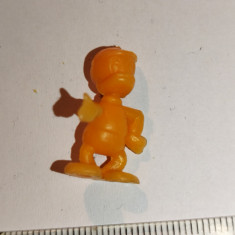 bnk jc Figurine surpriza cereale - Disney - Donald Duck - Louie ?