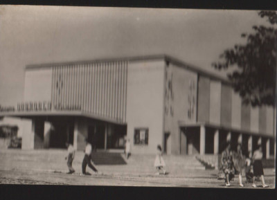 CPIB 21086 CARTE POSTALA - MEDGIDIA. CINEMATOGRAFUL &amp;quot;DOBROGEA, RPR foto