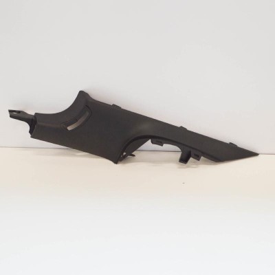 Ornament st&amp;acirc;lp spate st&amp;acirc;nga TESLA MODEL 3 2018 OEM: Sedan | 10827930 foto