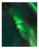Tablou Canvas, "Spectacolul luminii pe cerul nordic", Auroră, Cer, Noapte, Lumină, Verde, Mister, Fascinație, Stele., 26 x 39 cm, CMCLASS