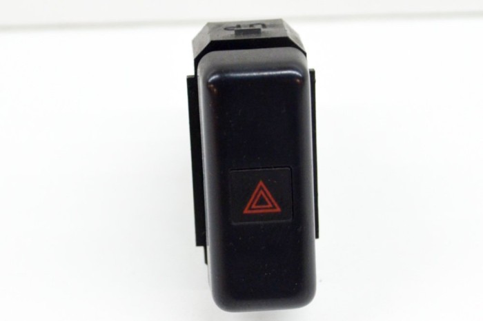 Buton de avarie DODGE STEALTH 1992 OEM: R158811 13880463