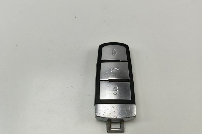 Cheie de contact VW PASSAT Variant B7 365 2012 OEM: 3C0959752 30661031
