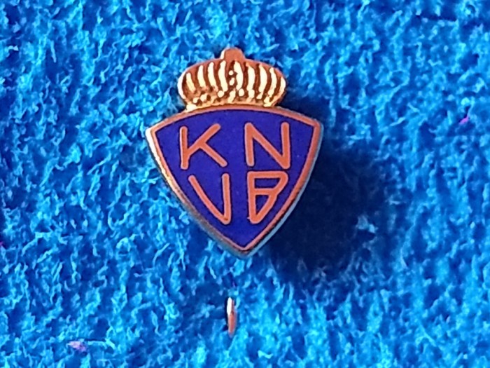 Insigna fotbal - Federatia de Fotbal din OLANDA