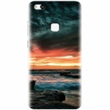 Husa silicon pentru Huawei P10 Lite, Dramatic Rocky Beach Shore Sunset