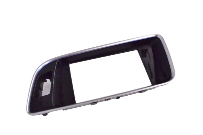 Ornament capac ecran navigație AUDI Q5 8R 2010 OEM: 8R2857186H 17572556