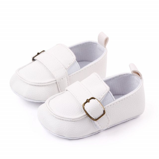 Pantofiori eleganti albi pentru baietei (Marime Disponibila: 3-6 luni (Marimea
