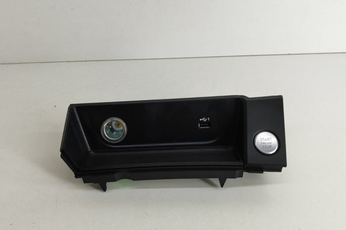 nerasta AUDI A4 Avant 8W5, B9 2018 OEM: 8W2864131B 25444069