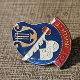 Insigna Romania TOT INAINTE activitati cultural artistice