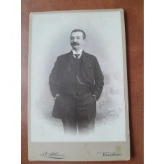 Fotografie Barbat cu mustata, pe carton, sfarsit de secol XIX