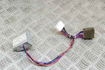 Alt modul de control LEXUS LS _F2_ 1998 OEM: 90980-05281 14243695 foto