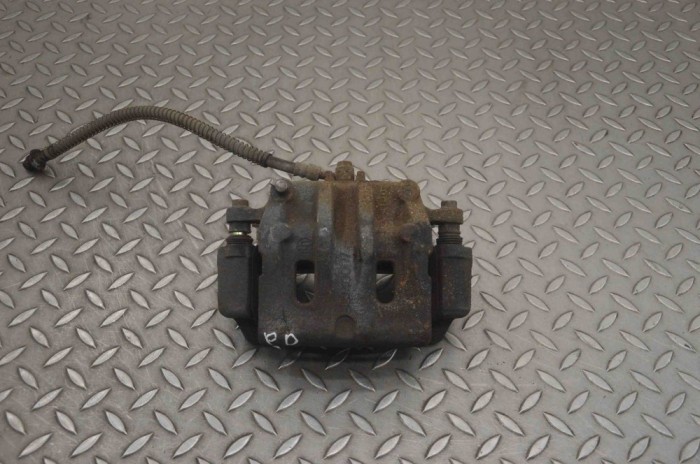 Etrier de fr&acirc;nă dreapta față SSANGYONG RODIUS II 2018 OEM: MPV | 22571994