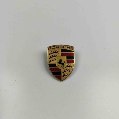 Emblema producător auto PORSCHE CAYENNE Coupe 9YB 2023 OEM: 99155921502,991.559.215.02 | 30666467 foto