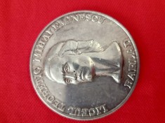 Medalie Liceul teoretic Mihai Eminescu -Barlad, 1958-1998 , 40 de ani de activitate .