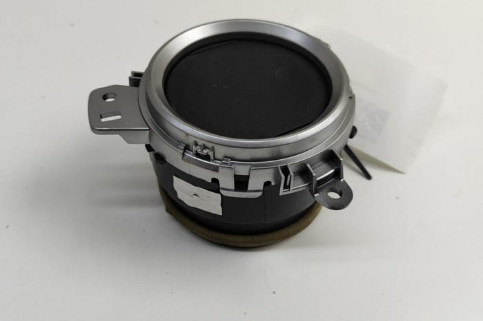 Gura de ventilație planșa de bord TOYOTA AURIS _E18_ 2014 OEM: 5568012280C2,55680-12280-C2 30468712