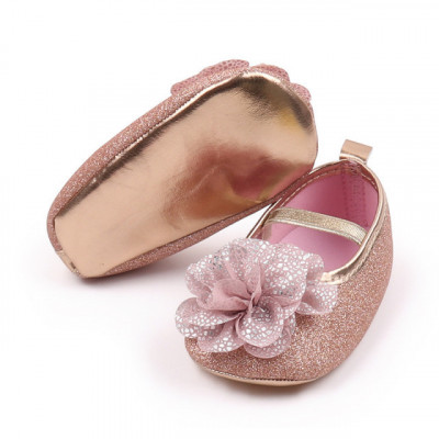 Pantofiori aurii cu floricica roz pudra (Marime Disponibila: 6-9 luni (Marimea foto