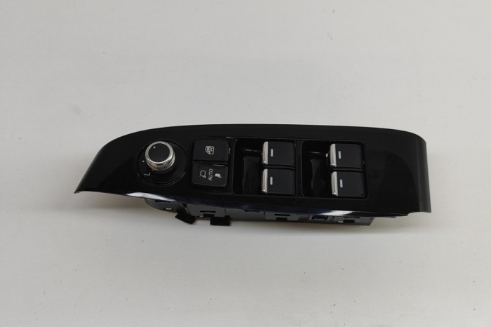 Buton geam ușă dreapta față MAZDA 6 Estate GJ, GL 2020 OEM: GR8D-66-350 30464270