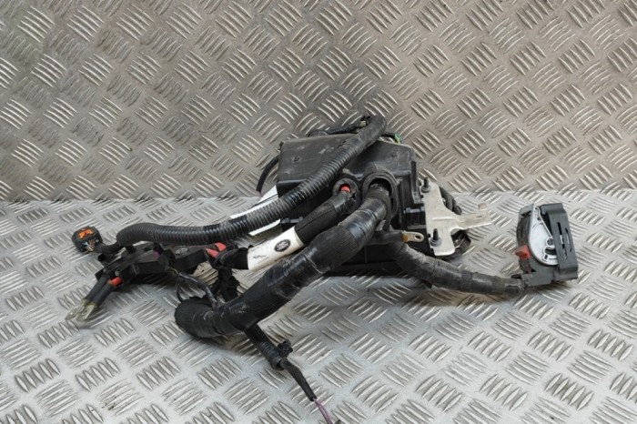 Modul panou de siguranțe JAGUAR I-PACE X590 2018 OEM: J9D3-14A005-ZE | 31715297