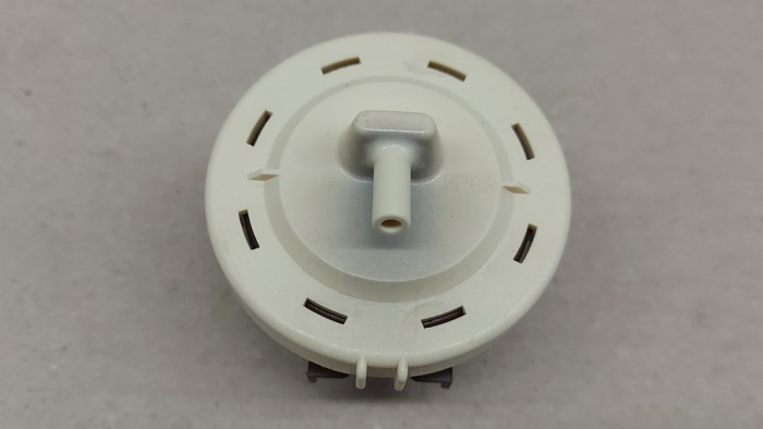 Presostat Masina de spalat cu uscator LG F4J6TG0W / R30