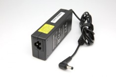 Incarcator laptop pentru FUJITSU 60W 19V 3.16A mufa 5.5X2.5mm foto