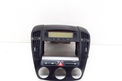Gura de ventilație planșa de bord KIA CEE\&amp;#039;D Hatchback ED 2007 OEM: 95710-1H100,97410-1H000,97480-1H000 | 13931824 foto