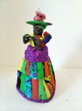 DD - Papusa etno handmade suvenir din Africa, negresa in costum traditional 18cm