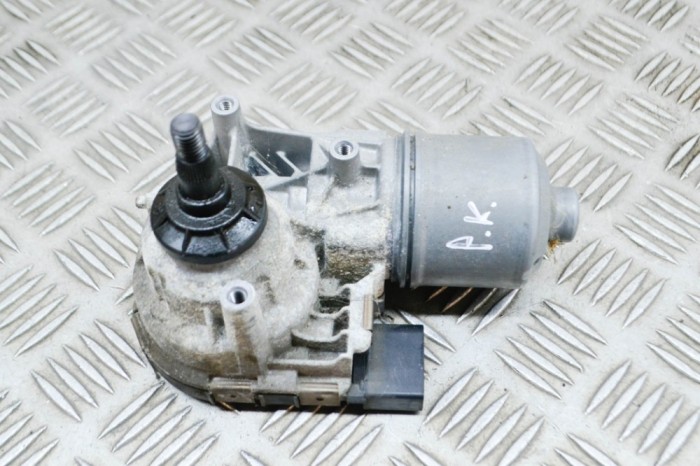 Motor mecanism ștergător de parbriz față FORD FOCUS III 2018 OEM: BM51-17504-AM,0390248180,1137328881 17043000