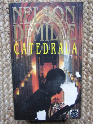 CATEDRALA - NELSON DEMILLE foto