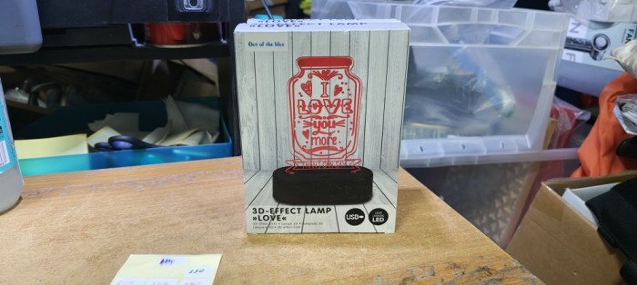 3D efect lamp Love