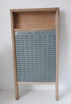 PLaca de spalat rufe, vintage, veche, lemn si metal, 65cm x 32cm x 4.5cm foto