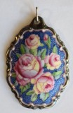 Pandantiv / medalion din portelan Rosenthal Germania - pictat manual - model floral