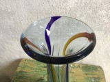 Arta / Design / Vintage - Vaza deosebita din sticla transparenta si colorata realizata manual mijlocul sec XX !
