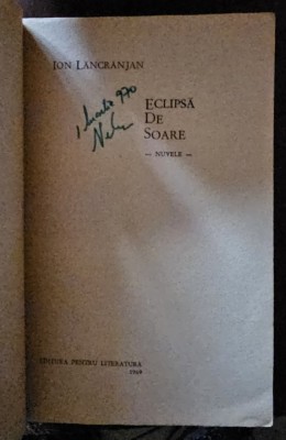 Eclipsa de soare foto