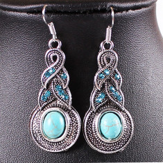 Cercei dama stil vintage / chic cu Turquoise si cristale foto