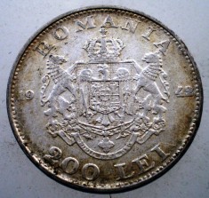 R.090 ROMANIA MIHAI I 200 LEI 1942 ARGINT foto