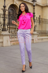 Bluza eleganta fucsia cu nasturei aurii foto