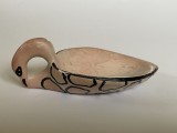Vas miniatural sculptat in colin de forma unei lebede
