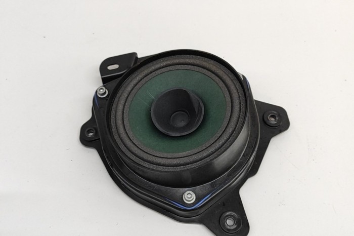 Difuzor ușă st&acirc;nga față JEEP Avenger J2 2024 OEM: 52245189,52202178 | 29055622
