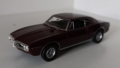 Macheta Pontiac Firebird 1967 visiniu - Welly 1/36 foto