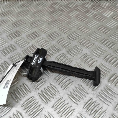 Limitator ușă dreapta față TESLA MODEL Y 2021 OEM: 1500682-00-B 30309408 foto