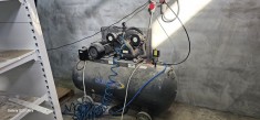 inchiriez service auto !