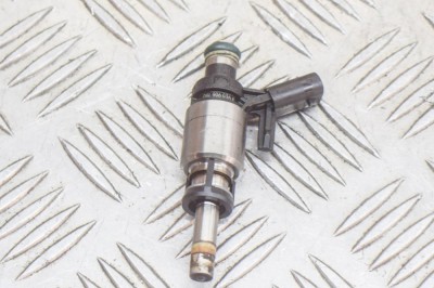 Injector de combustibil VW GOLF VII 5G1, BQ1, BE1, BE2 2017 OEM: 06L906036K,0261500244 | 12128994 foto