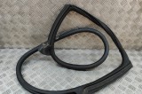 Garnitura ușă dreapta spate PORSCHE Taycan 2021 OEM: 9J0833722,9J0.833.722 | 23954672