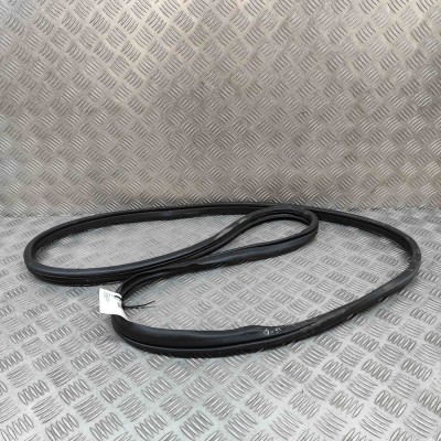 Garnitura ușă dreapta spate MAZDA CX-5 KF 2022 OEM: KB7W-72-760 foto