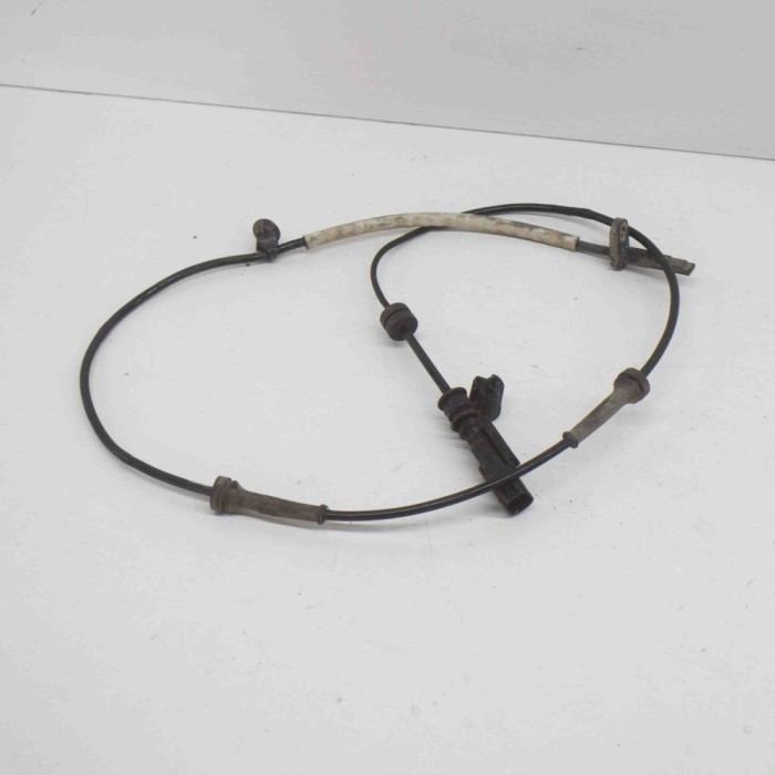 Senzor ABS dreapta față TESLA MODEL S 2017 OEM: 1037794-00-B 12564627