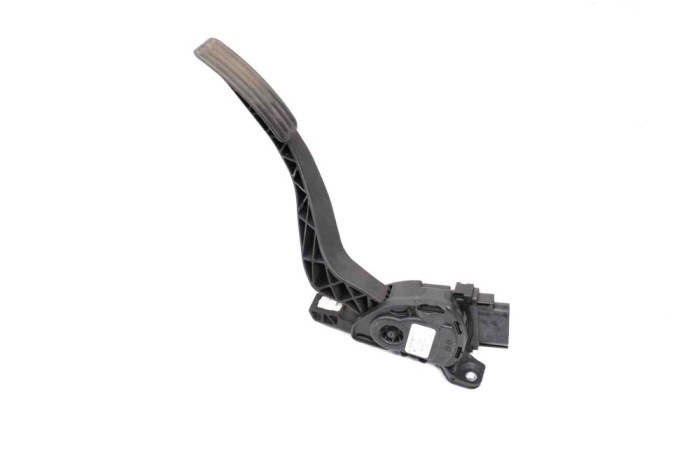 Pedala de accelerație LAND ROVER RANGE ROVER IV L405 2016 OEM: CPLA-9F836-BA 11790011