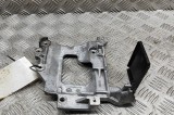 Suport compresor aer condiționat NISSAN LEAF ZE1 2019 OEM: 11910-5SK0A 27877822