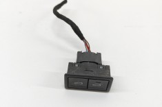 Comutator deschidere haion VW TOUAREG CR7 2023 OEM: 3G0959832A 30908277 foto