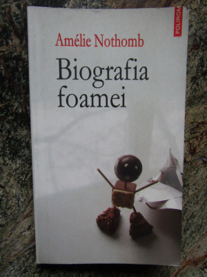 Amelie Nothomb - Biografia foamei foto