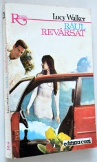 Raul revarsat - Lucy Walker