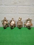 Set 4 Agatatoare metalice decorative , design bucatarie , decor rustic , cuiere